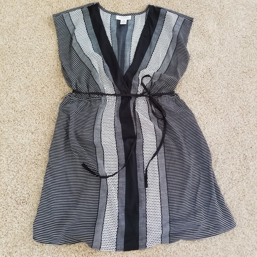 Motherhood Maternity Sleeveless Top with belt